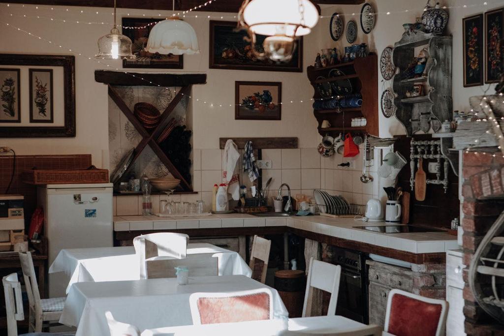 Ferienwohnung Racz Birtok Lajosmizse Exterior foto